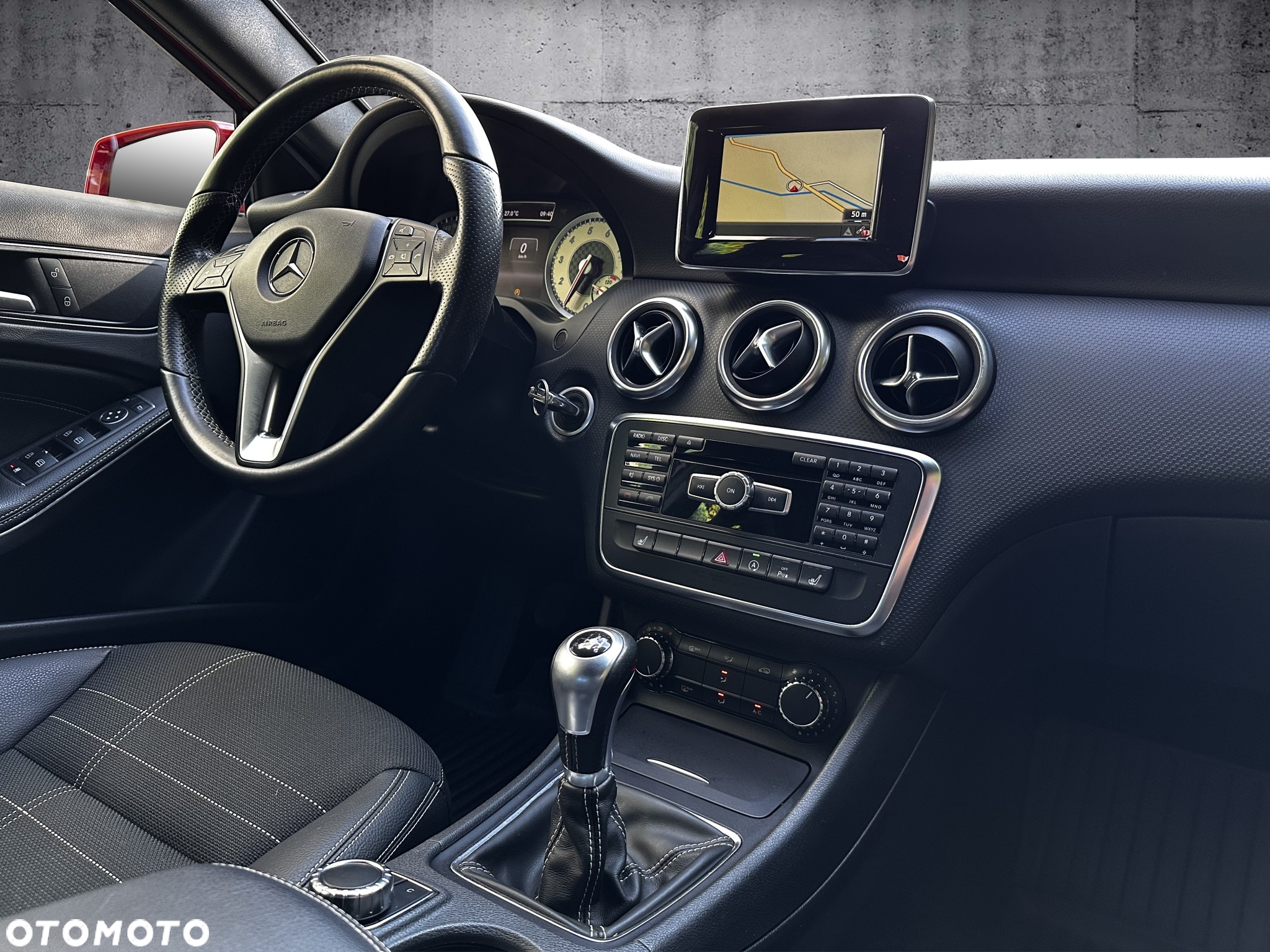 Mercedes-Benz Klasa A 180 (BlueEFFICIENCY) Urban - 12