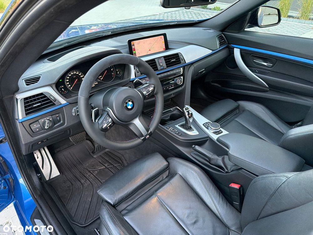 BMW 3GT 330i xDrive M Sport - 14