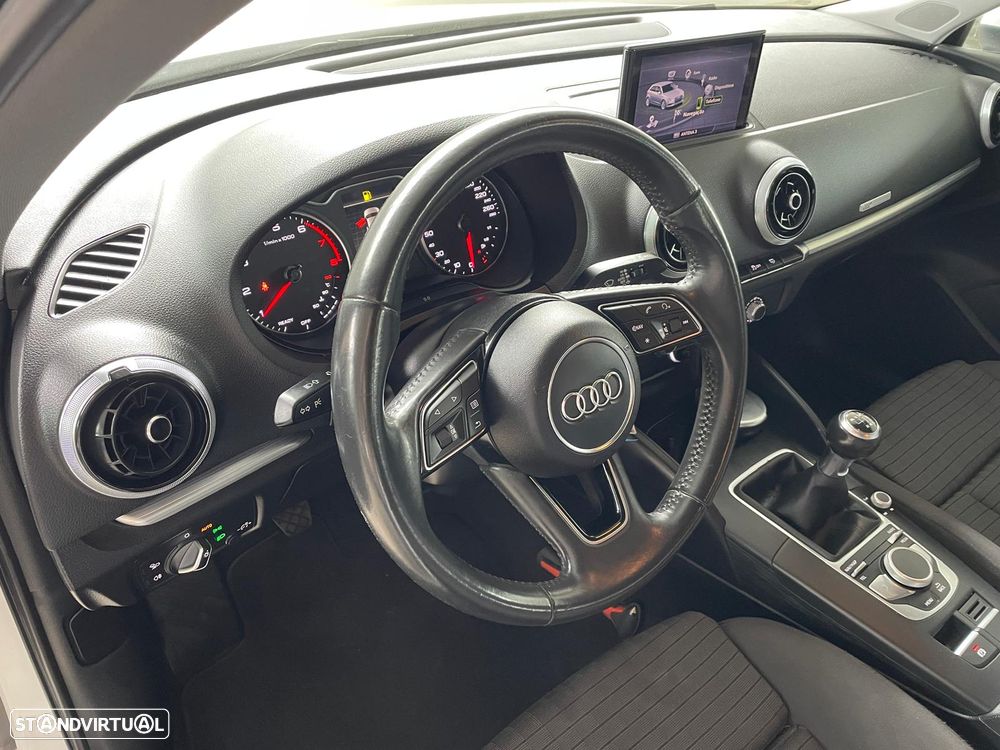 Audi A3 Sportback 1.0 TFSI sport - 10