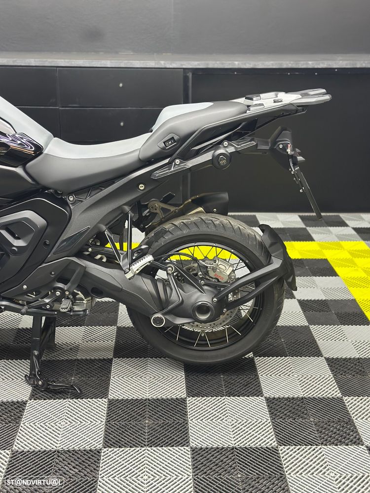 BMW R 1300 GS Triple black - 8