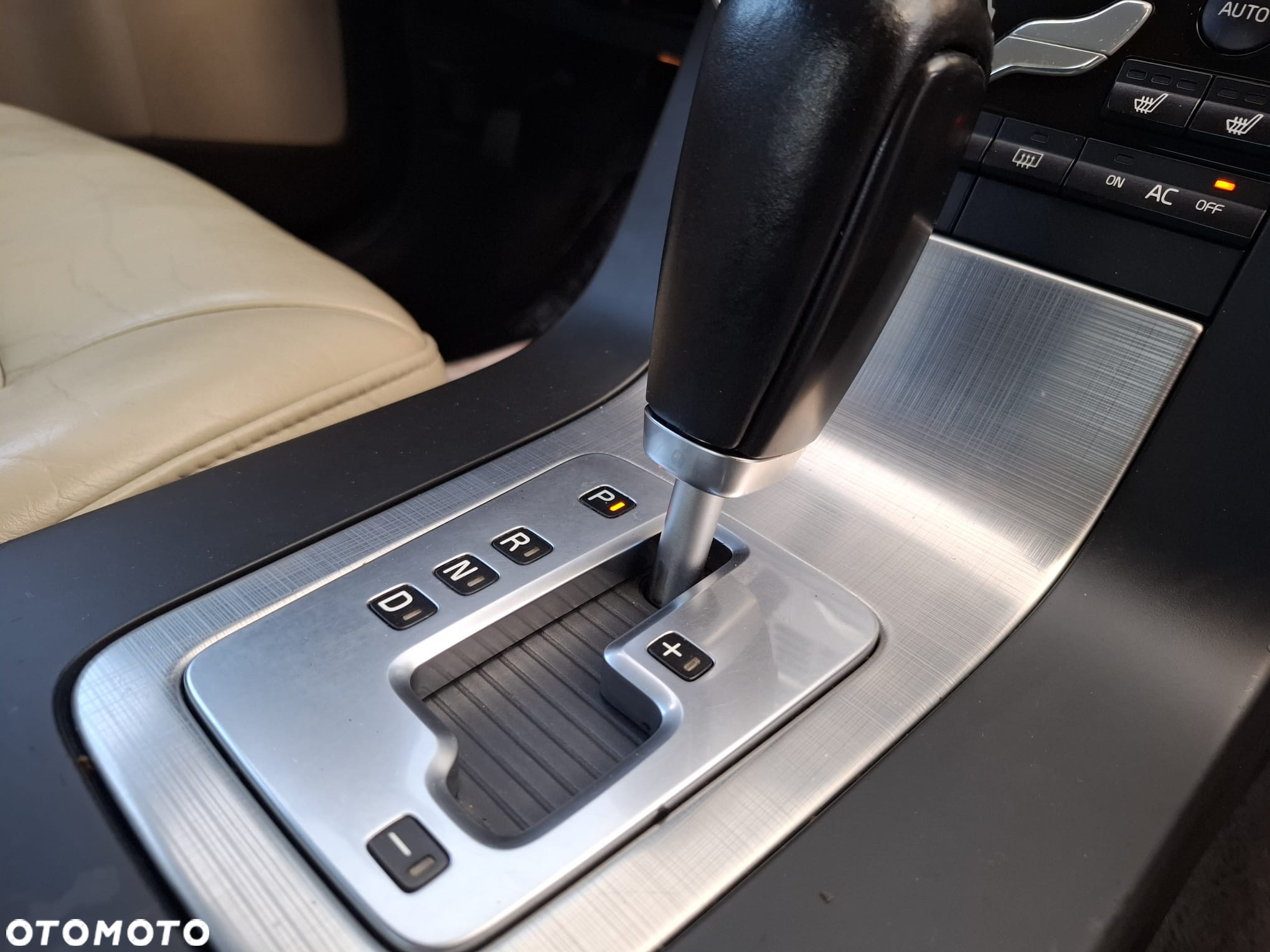 Volvo S80 2.5T Executive - 11