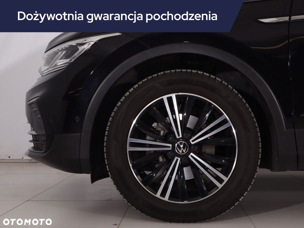 Volkswagen Tiguan - 17