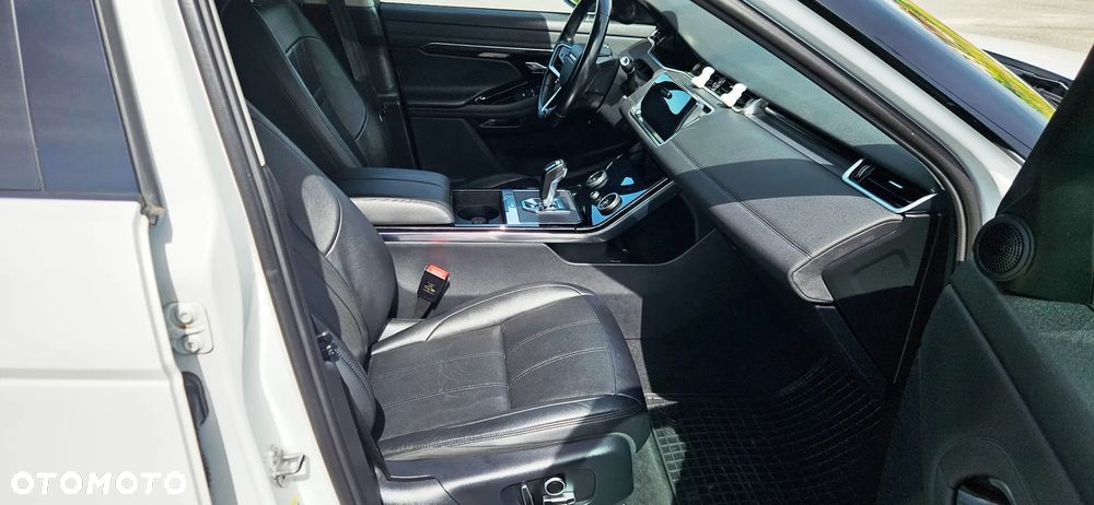 Land Rover Range Rover Evoque - 22