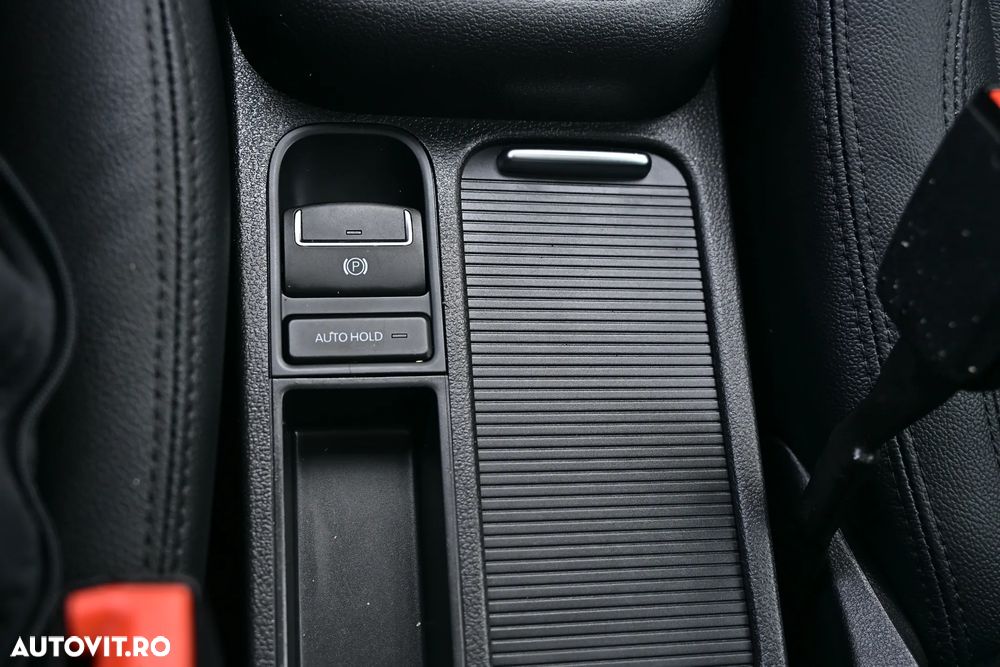 Volkswagen Tiguan - 36