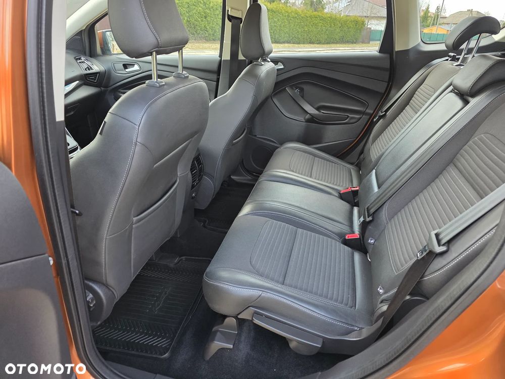 Ford Kuga 2.0 TDCi AWD Titanium - 8