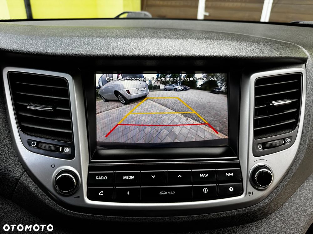 Hyundai Tucson 1.7 CRDI BlueDrive Style 2WD - 21