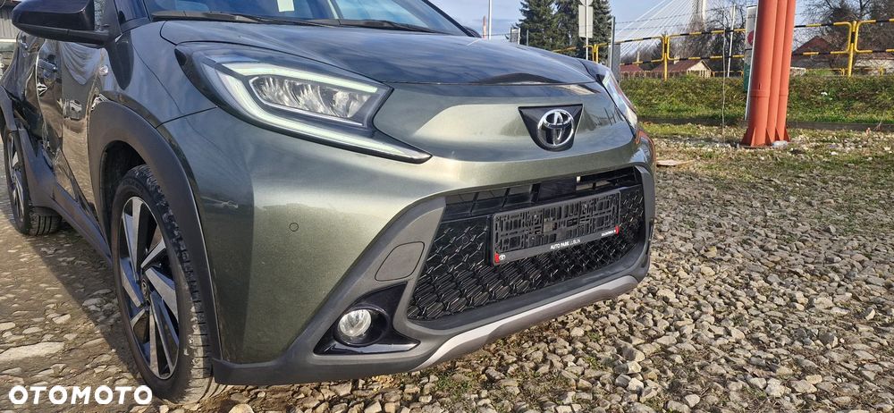 Toyota Aygo X 1.0 VVT-i Executive CVT - 8