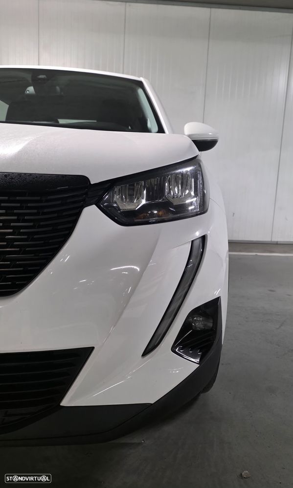 Peugeot 2008 1.2 PureTech Active Pack - 10