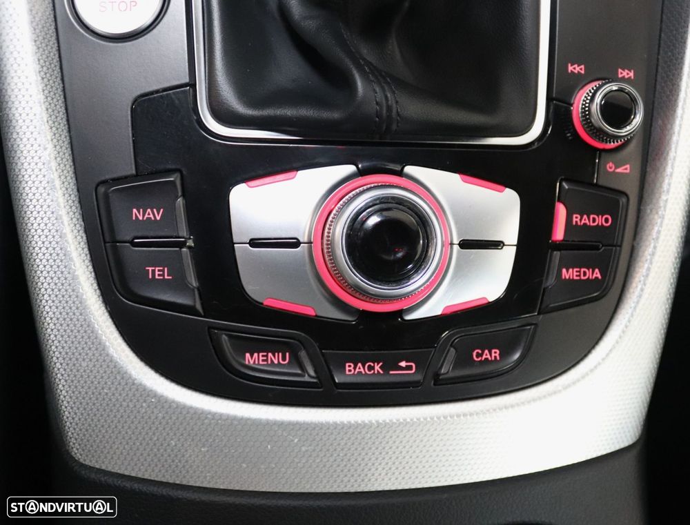 Audi Q5 2.0 TDI S-line - 27