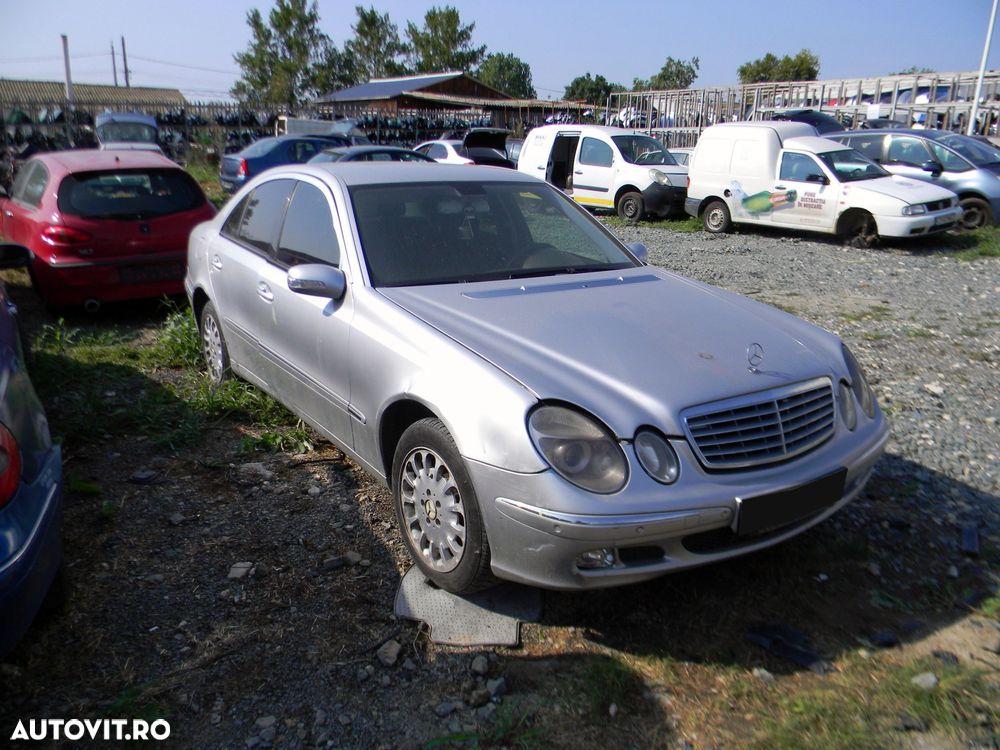Dezmembrari  Mercedes-Benz E-CLASS (W211)  2002  > 2009 E 220 T CDI ( - 26