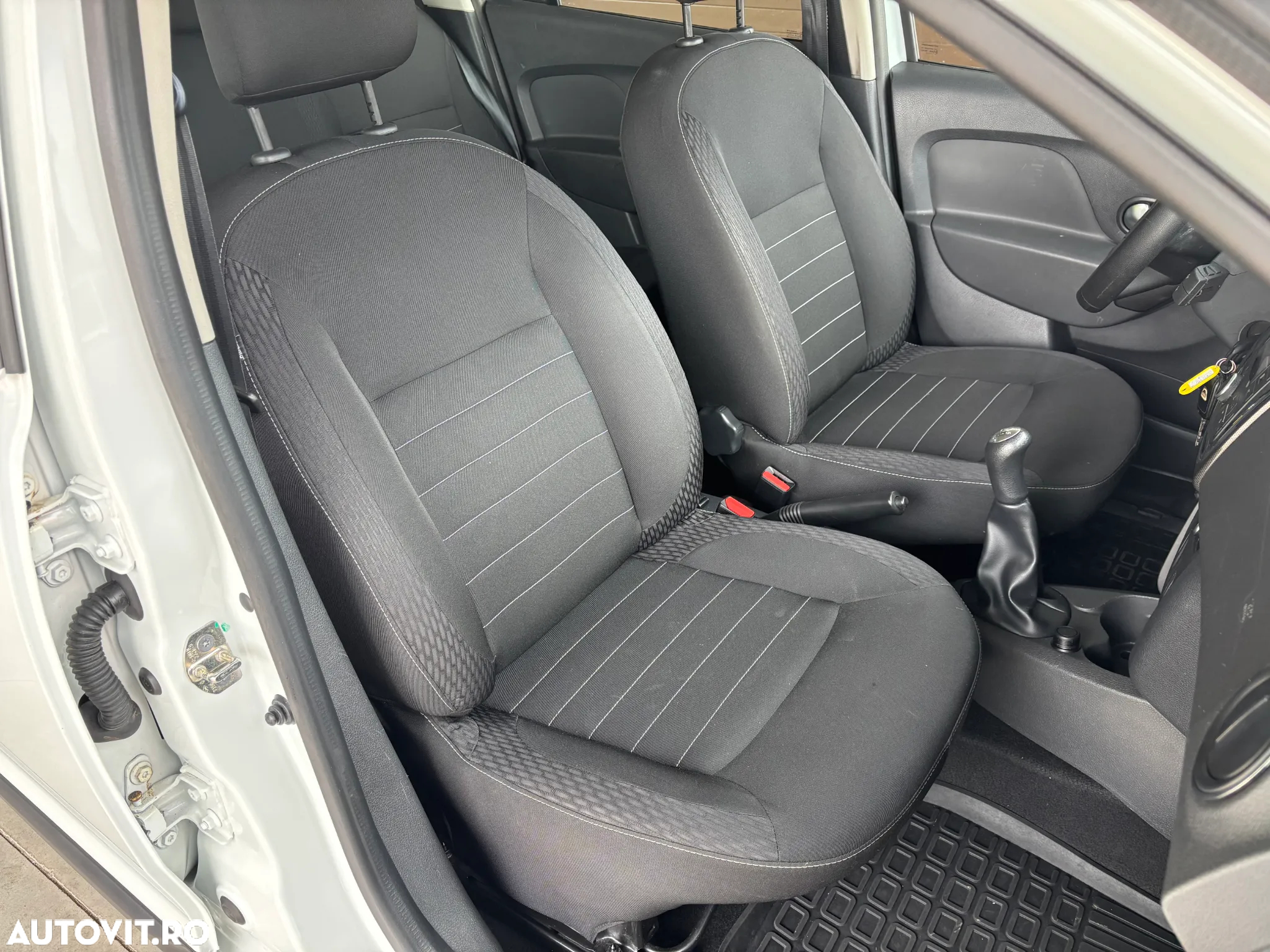 Dacia Logan MCV 1.5 Blue dCi Laureate - 28