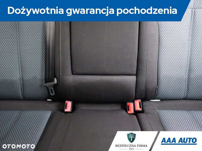 Volkswagen Passat Variant - 12