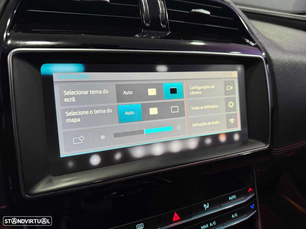 Jaguar XE E-Performance Aut. R-Sport - 25