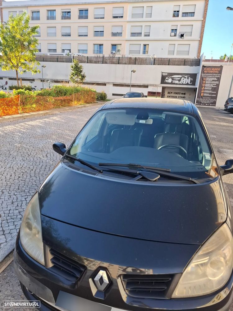 Renault Scénic - 9
