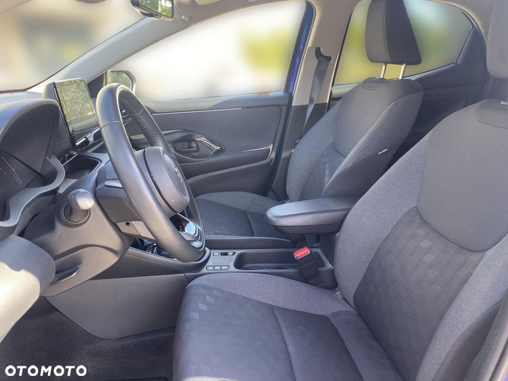 Toyota Yaris Hybrid 1.5 Style - 16