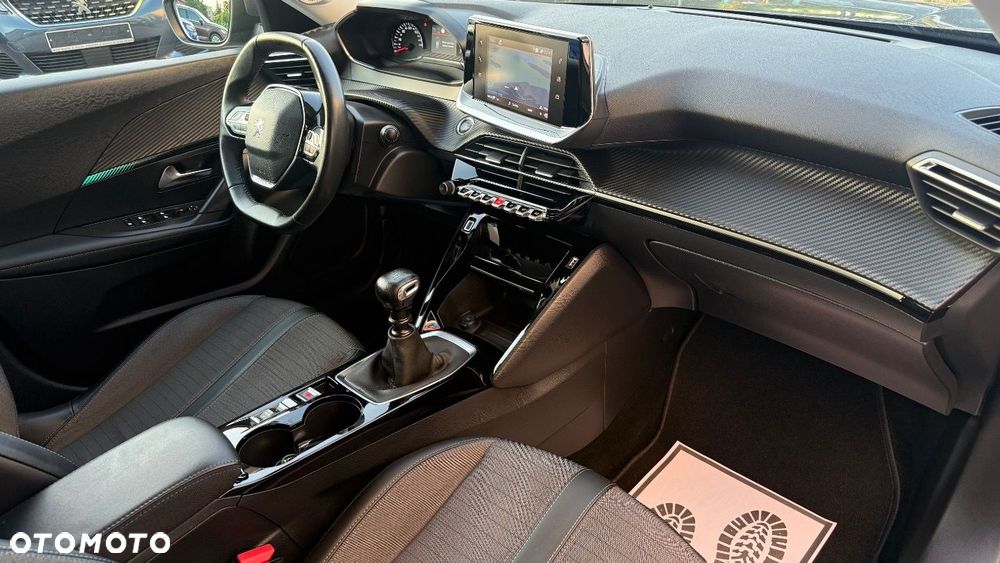 Peugeot 2008 - 22