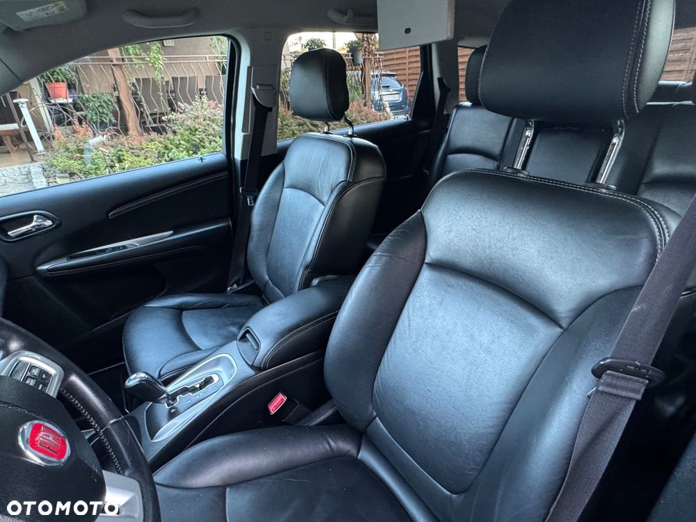 Fiat Freemont 2.0 Multijet Lounge AWD - 9