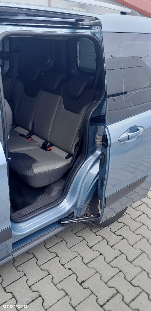 Ford Tourneo Courier - 8