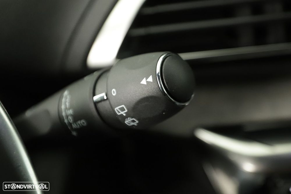 Peugeot 3008 1.2 PureTech GT EAT8 - 14