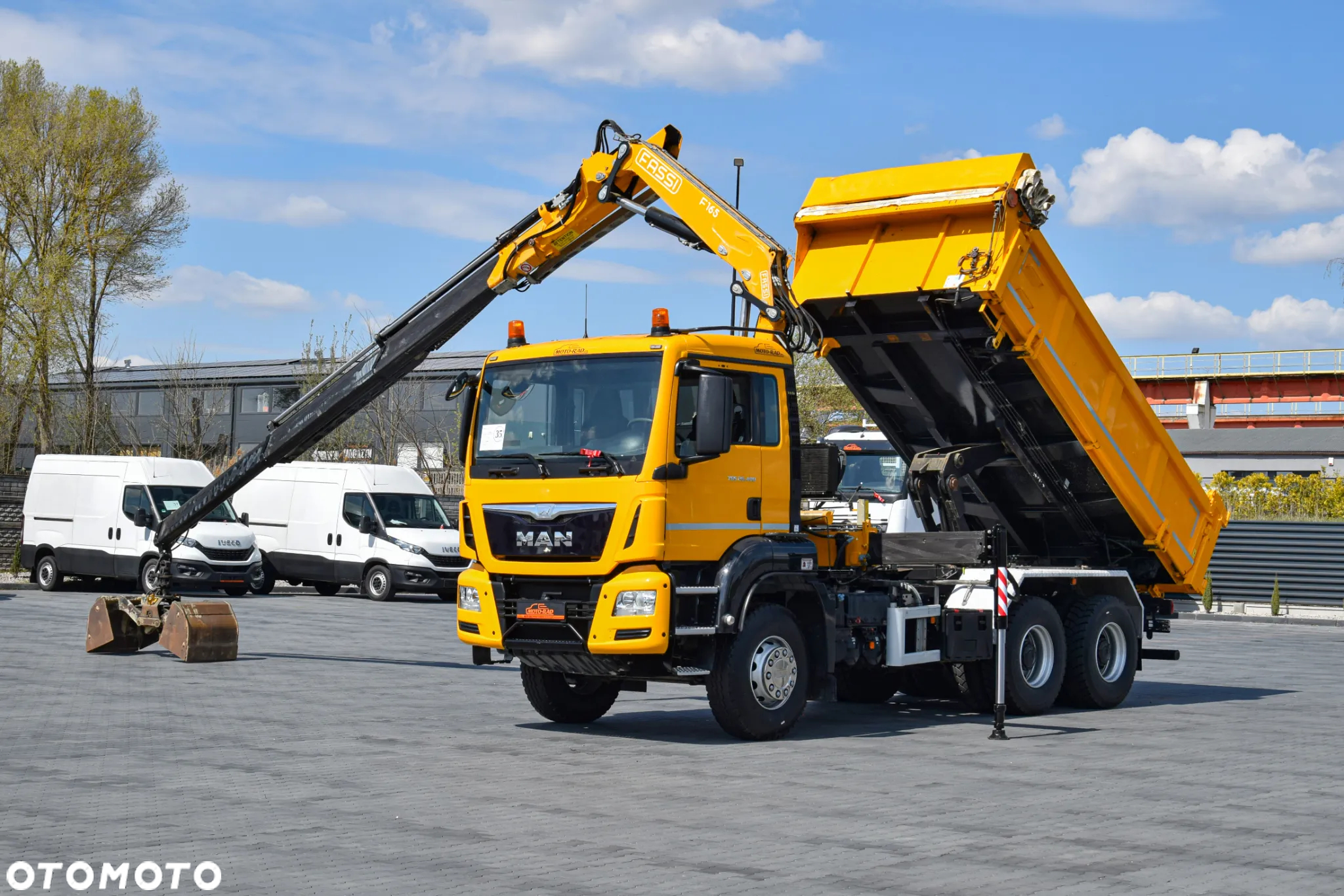 MAN TGS 26.400 / 6x4 / EURO 6 / UDT / HDS FASSI 165 / WYSUW x3 / ROTATOR / CHWYTAK / STEROWANIE RADIOWE / WZMOCNIONA RAMA / WYWROTKA / HYDROBURTA / AUTOMAT / 2017 / NOWE OPONY - 100% / NISKI PRZEBIEG / STAN IDEALNY / SPROWADZONY - 24