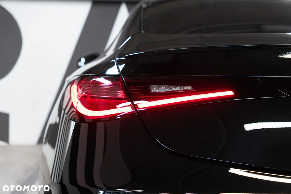 Mercedes-Benz CLE 300 mHEV 4-Matic AMG Line - 26