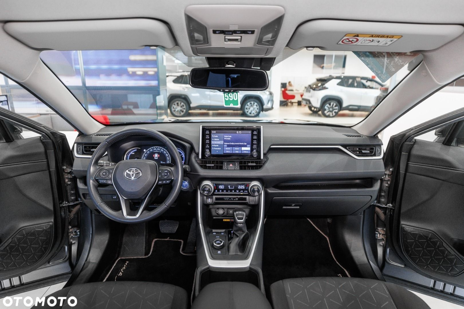 Toyota RAV4 - 6