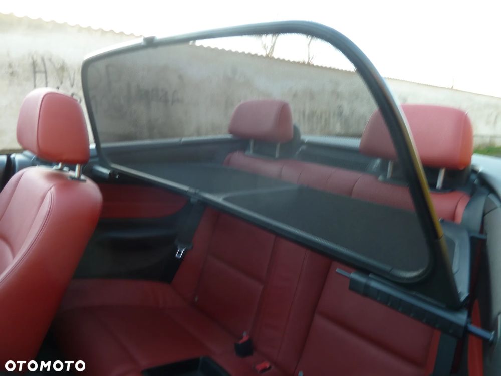 BMW Seria 1 118i - 15