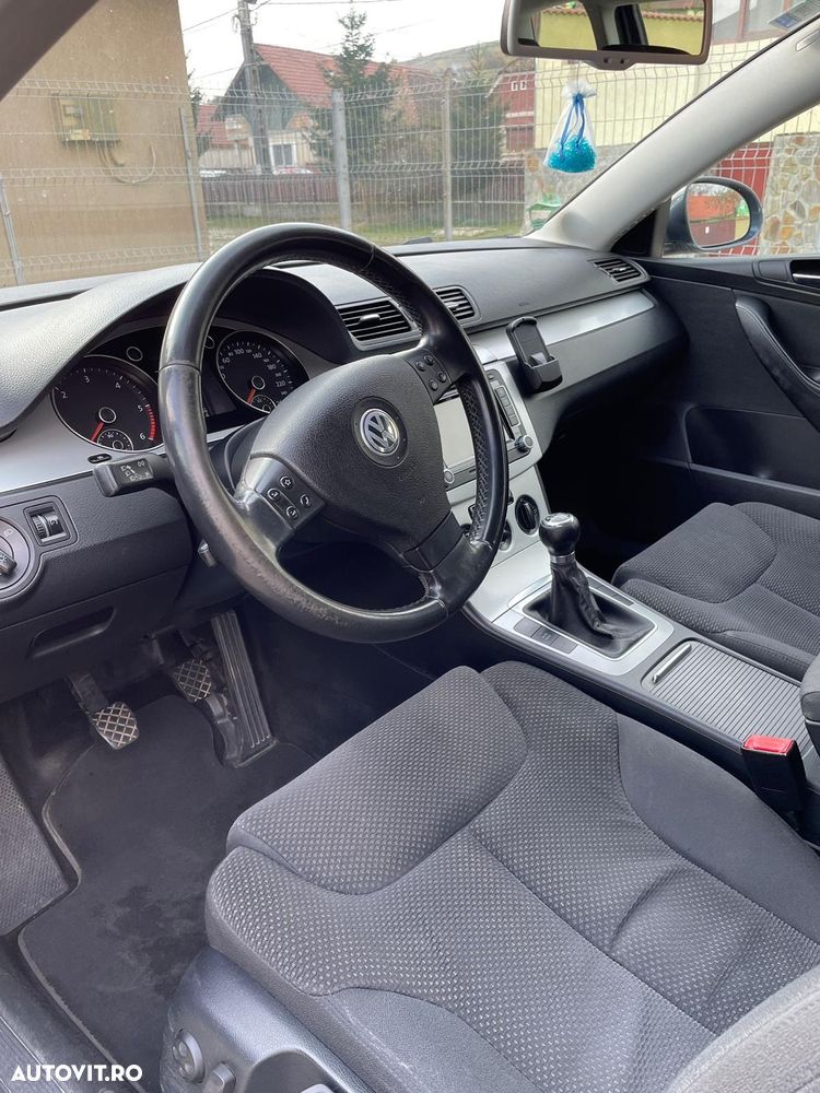 Volkswagen Passat Variant 2.0 TDI Comfortline - 8