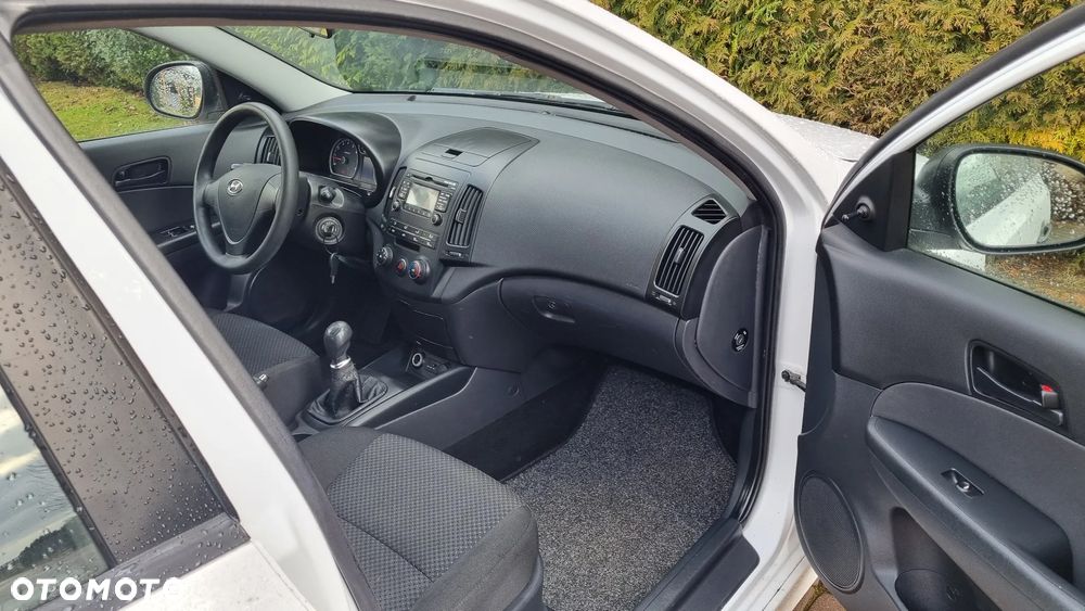 Hyundai i30 i30cw 1.4 Comfort - 13