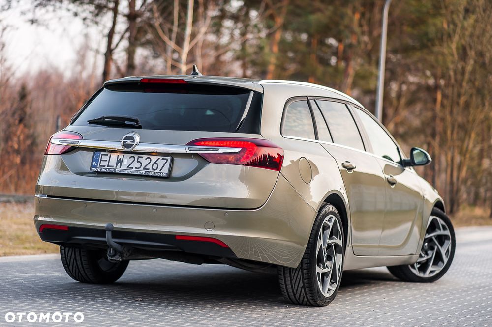 Opel Insignia 2.0 CDTI ecoFLEX Start/Stop Sport - 2