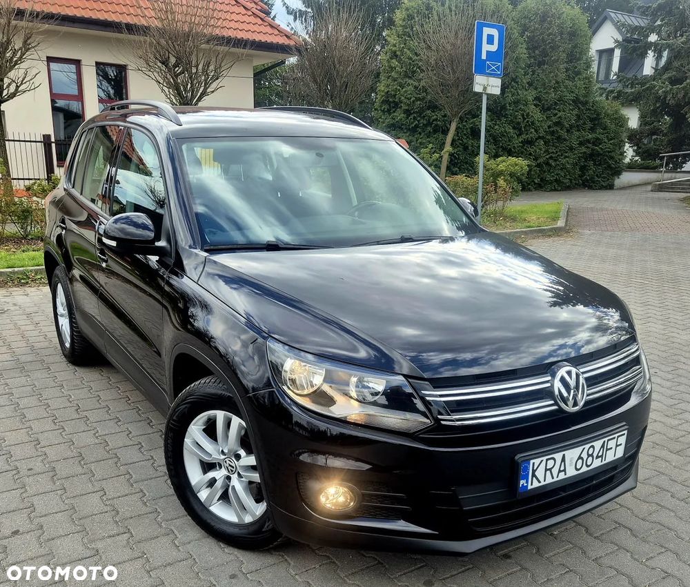 Volkswagen Tiguan - 1
