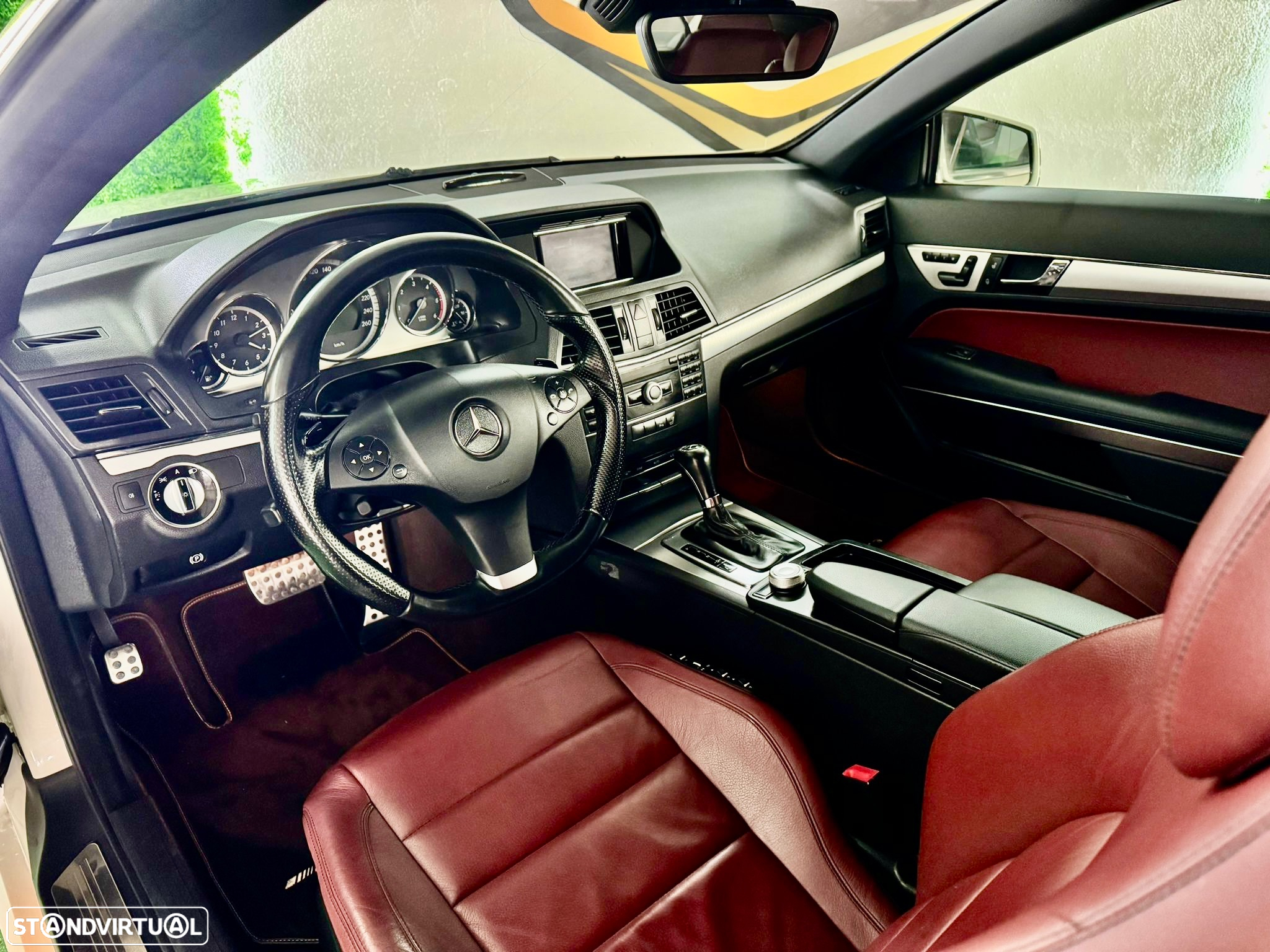 Mercedes-Benz E 350 CDi Avantgarde BlueEfficiency Auto - 11