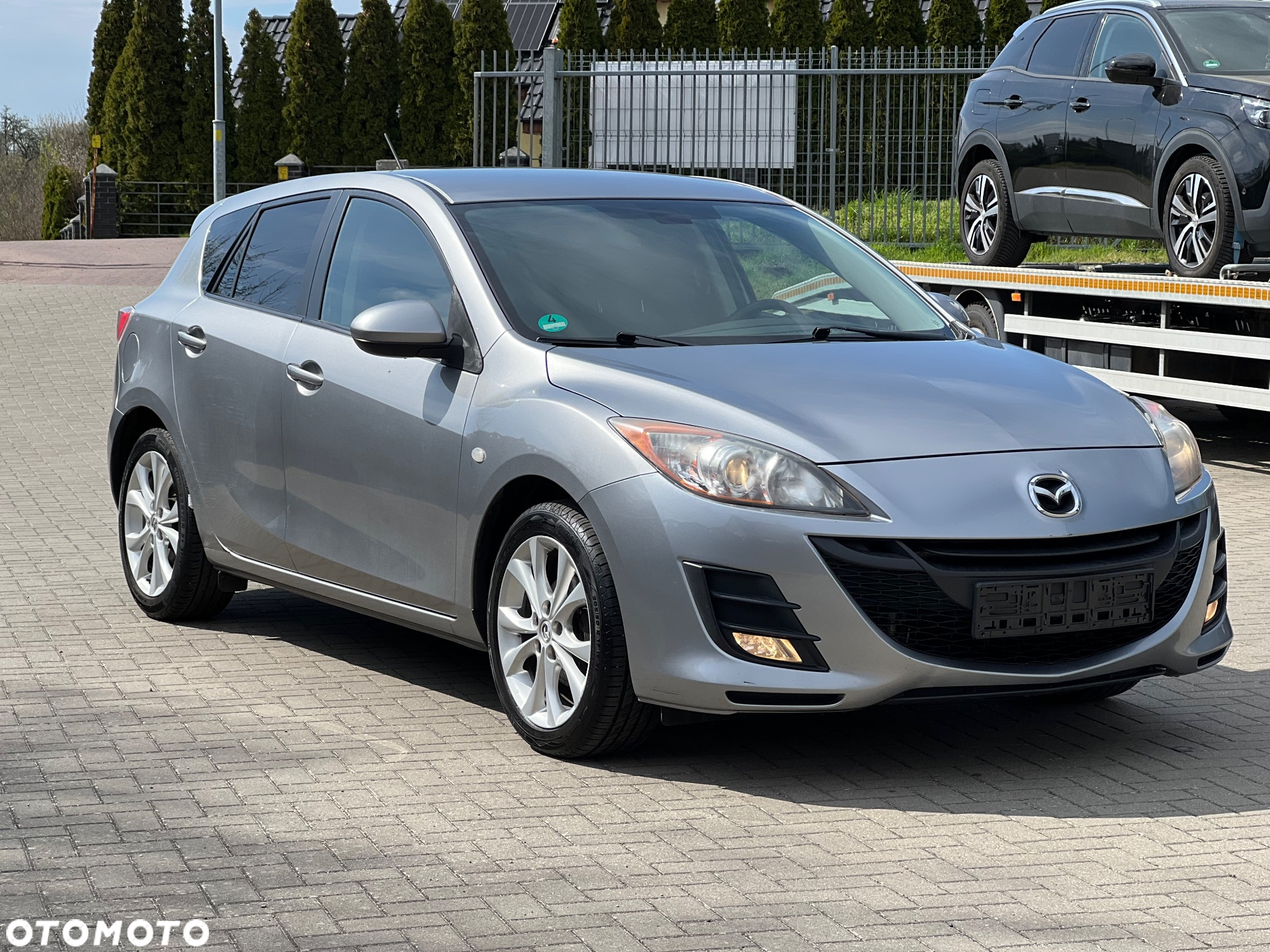 Mazda 3 1.6 Active + - 14