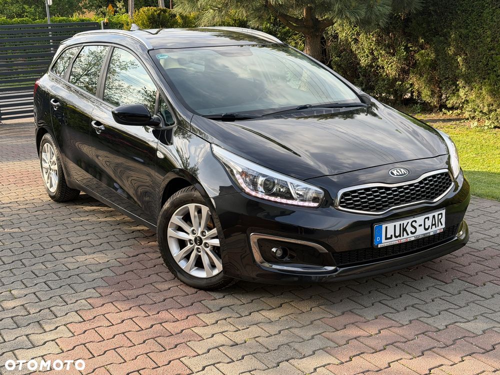 Kia Ceed 1.6 GDI ISG Platinum Edition - 7