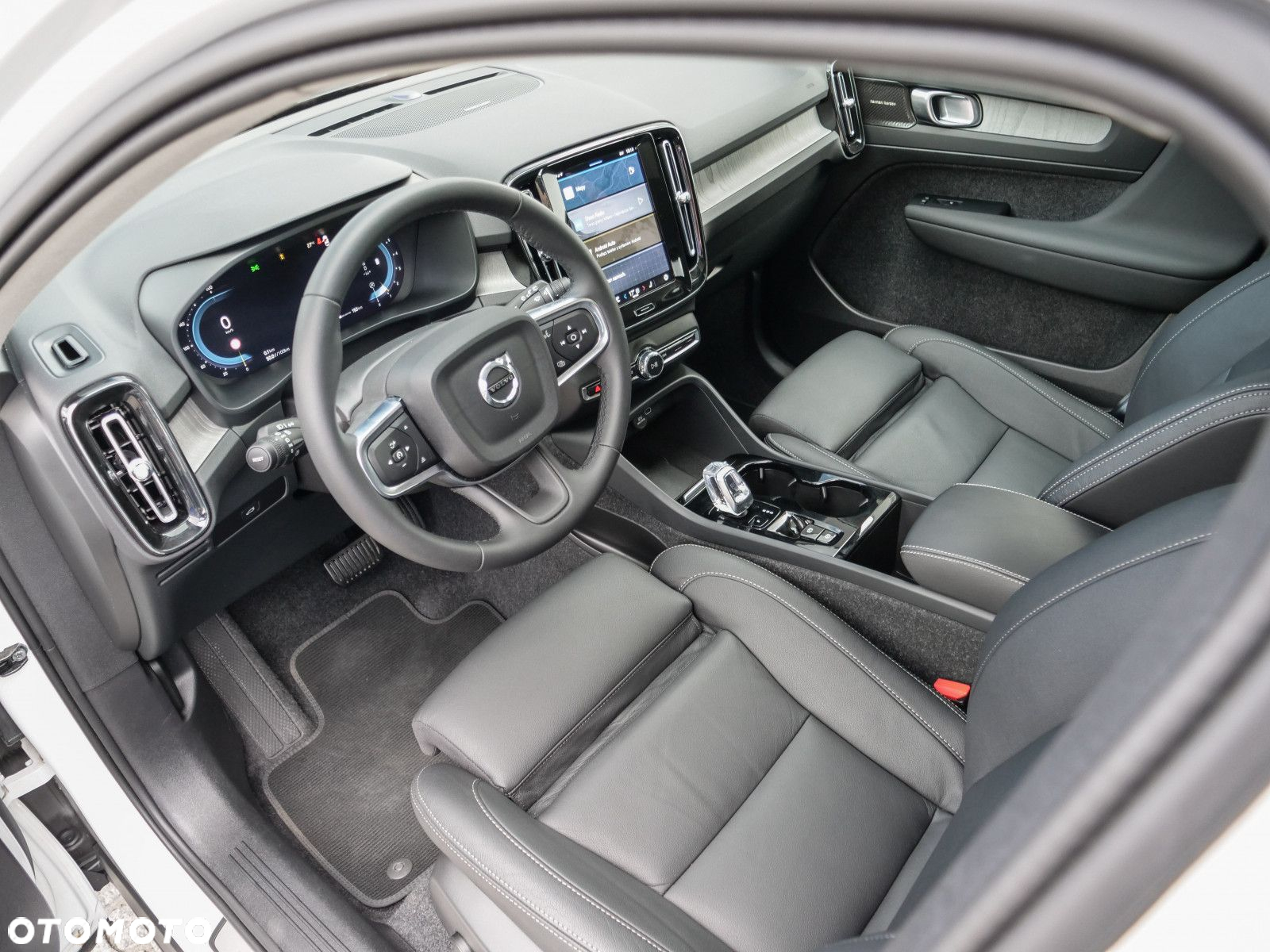 Volvo XC 40 - 16