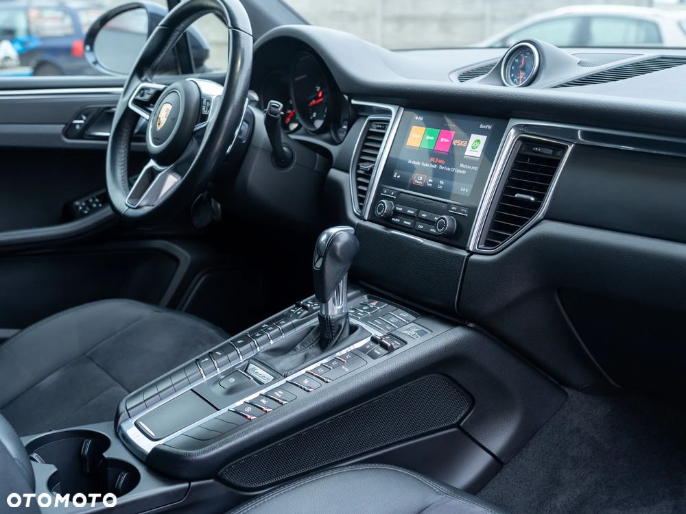 Porsche Macan PDK - 26