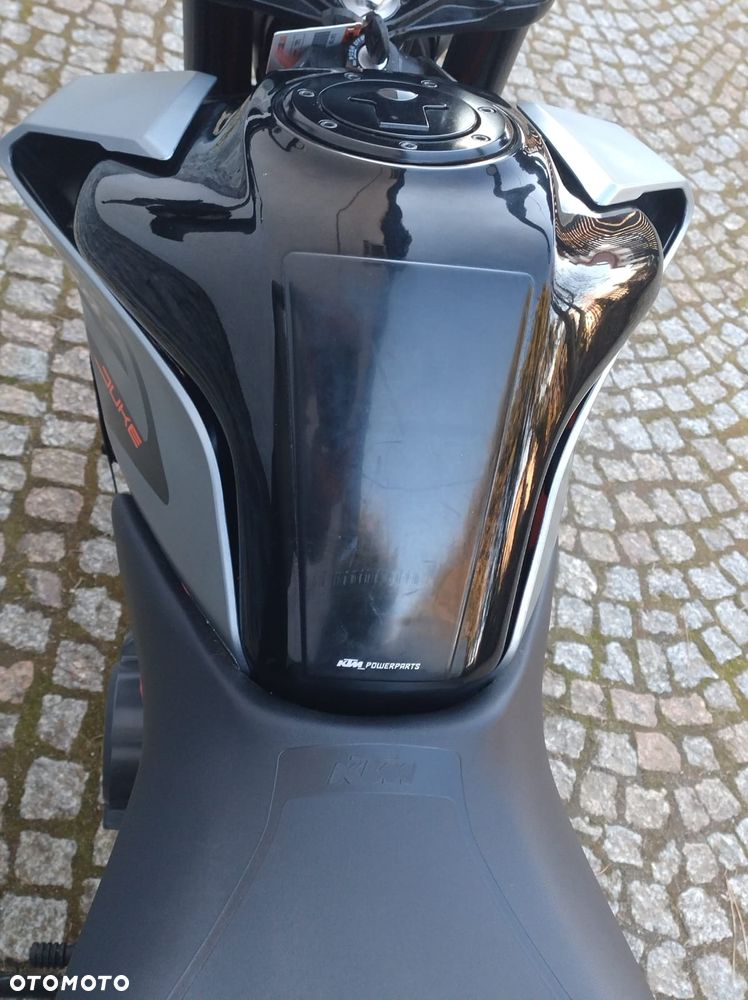 KTM Duke - 25