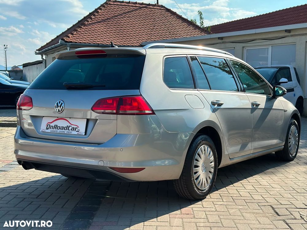 Volkswagen Golf 1.6 TDI BlueMotion Technology Lounge - 5