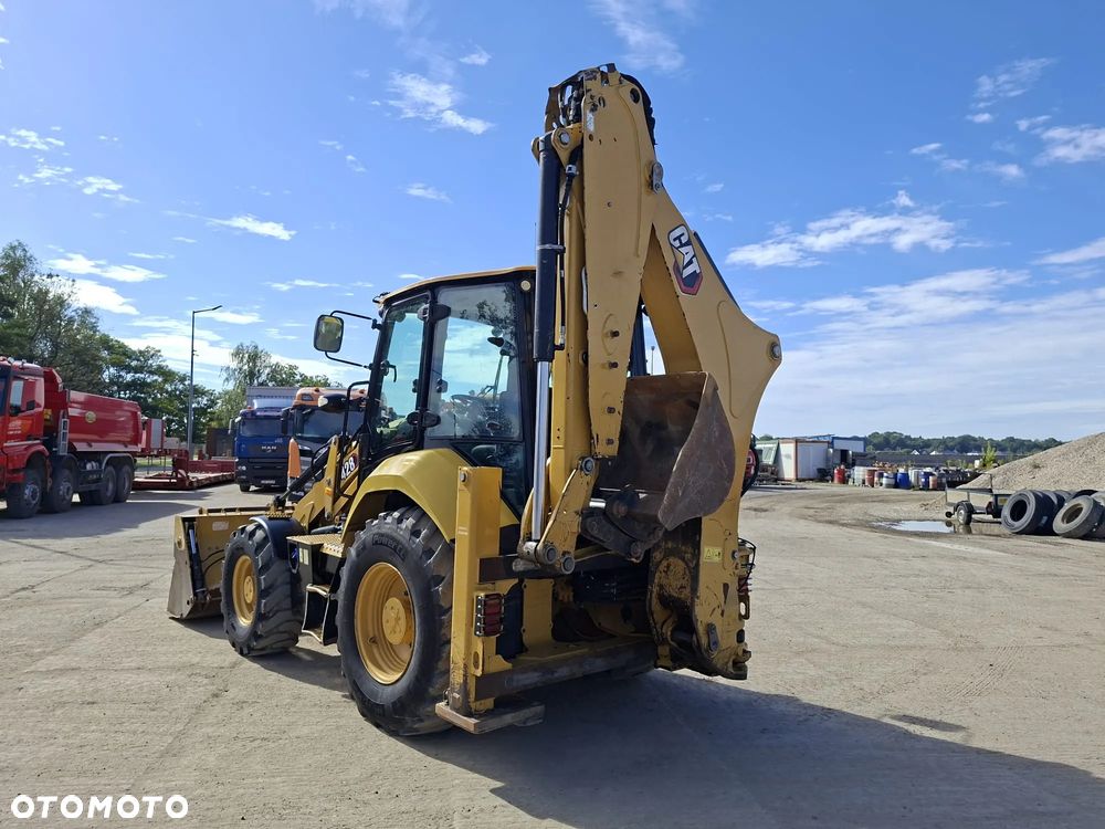 Caterpillar 428 - 5