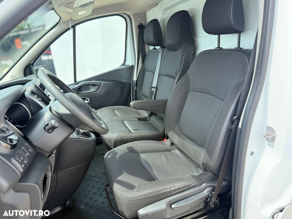 Renault Trafic Grand Combi Life - 13