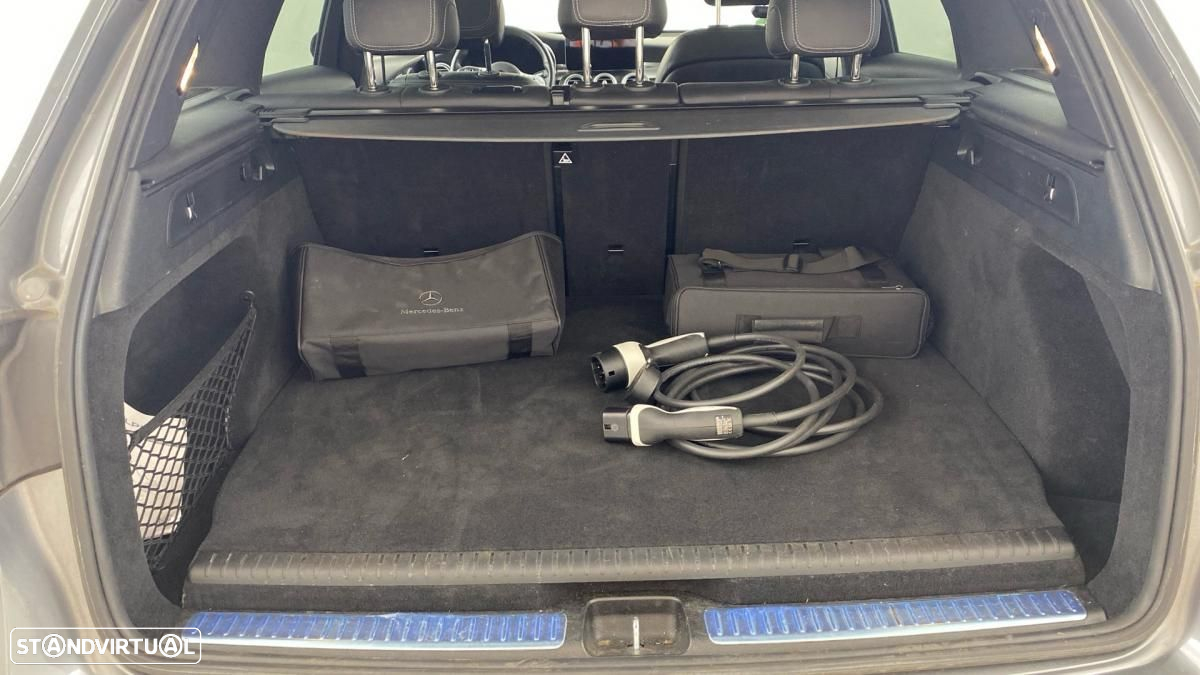 Mercedes-Benz GLC 300 de 4Matic - 8