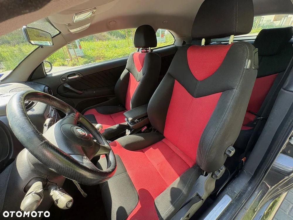 Alfa Romeo GT 1.8TS Impression - 7