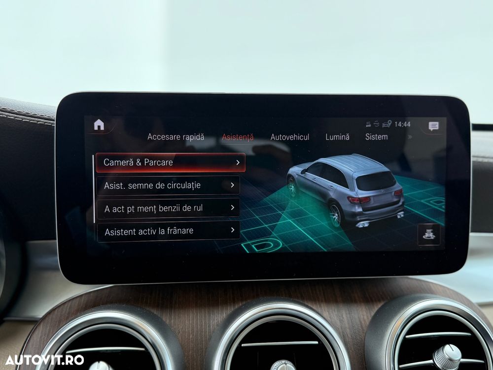 Mercedes-Benz GLC 220 d 4MATIC 9G-TRONIC AMG Line - 18