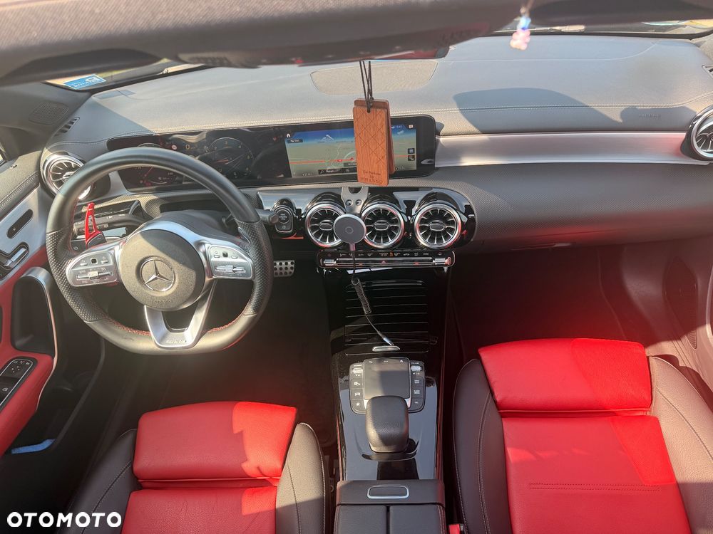 Mercedes-Benz Klasa A 220 d AMG Line 8G-DCT - 8