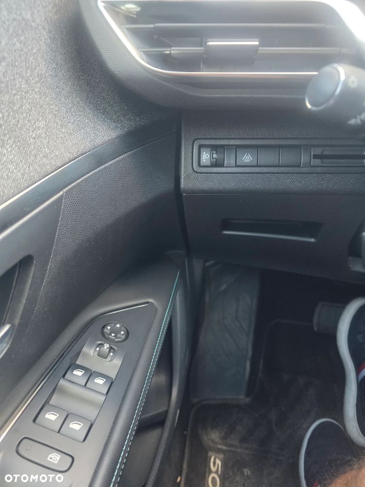 Peugeot 5008 - 31