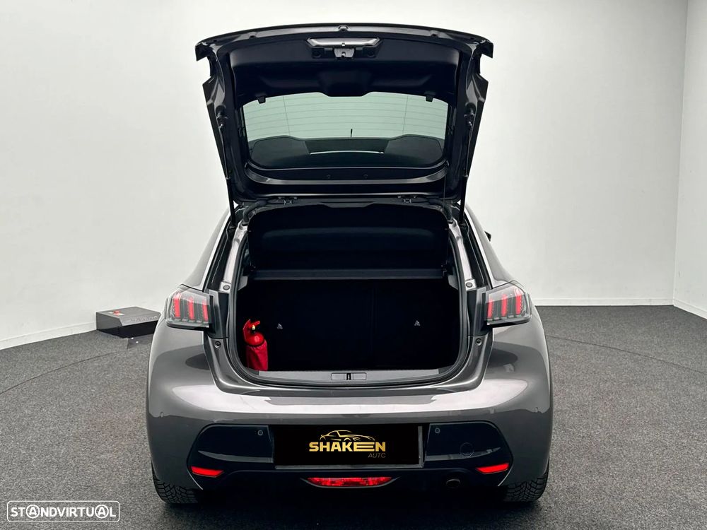 Peugeot 208 1.2 PureTech Allure EAT8 - 19