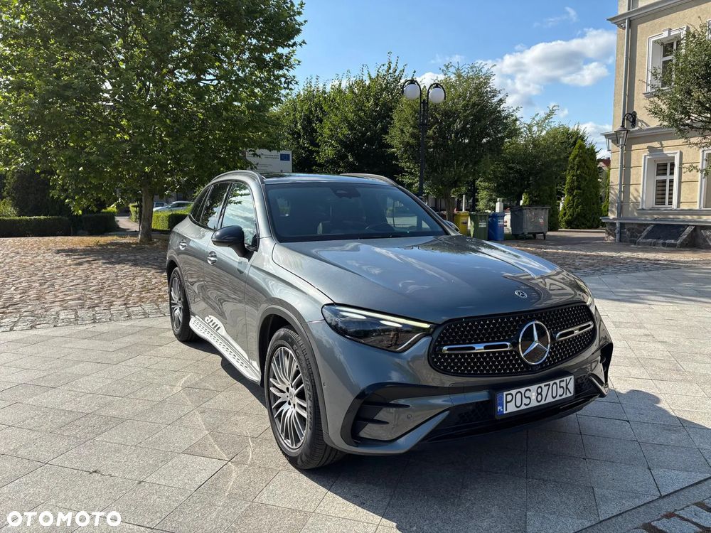 Mercedes-Benz GLC 200 4Matic 9G-TRONIC AMG Line Advanced - 2