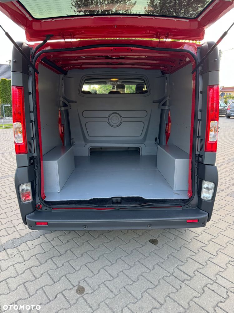 Opel Vivaro - 20
