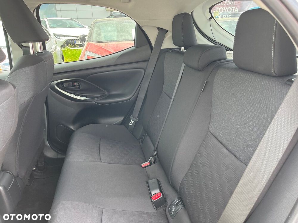 Toyota Yaris Hybrid 1.5 Style - 31