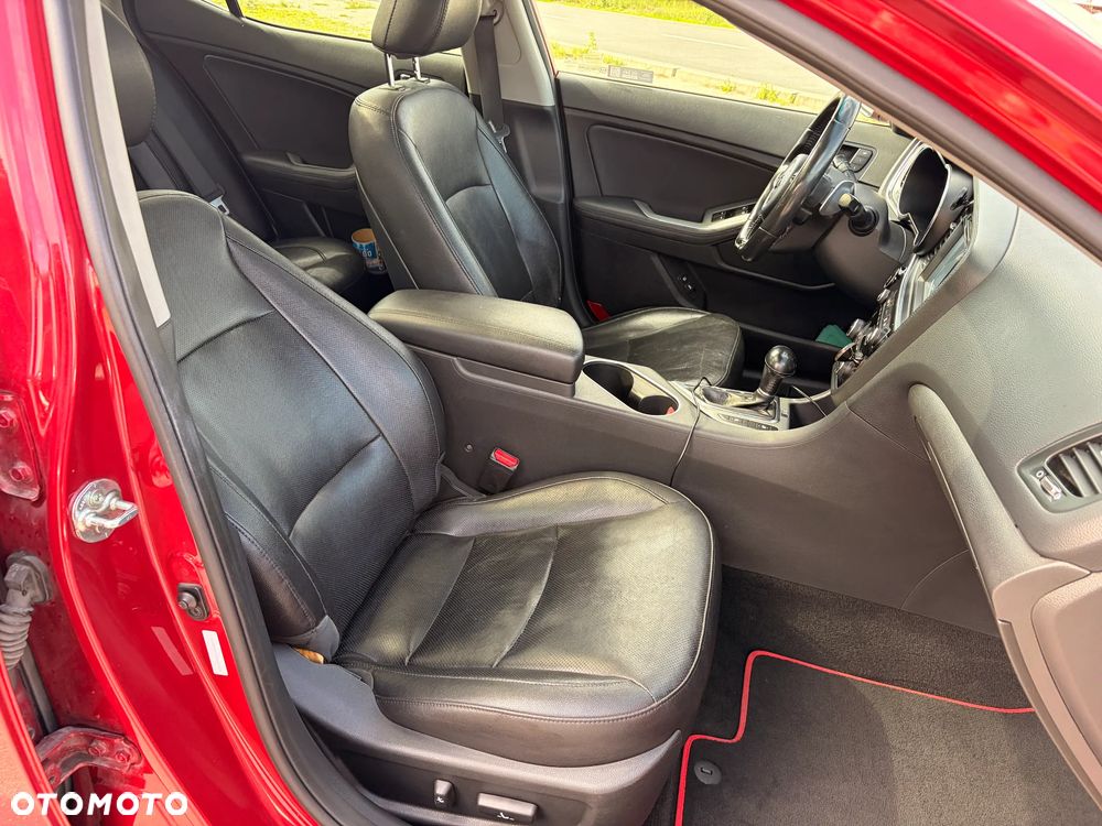 Kia Optima - 15